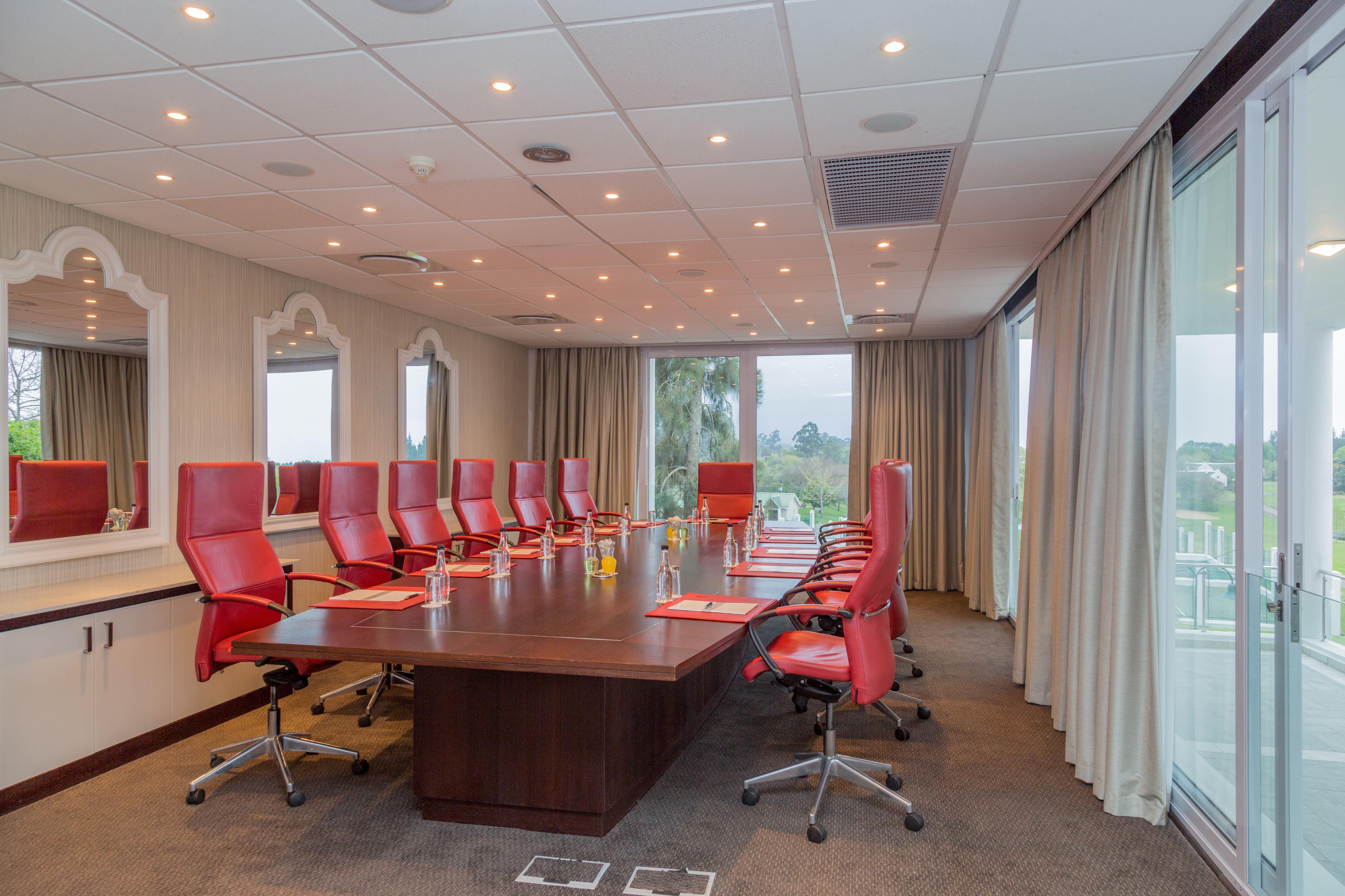 Fancourt Hotel George Bagian luar foto