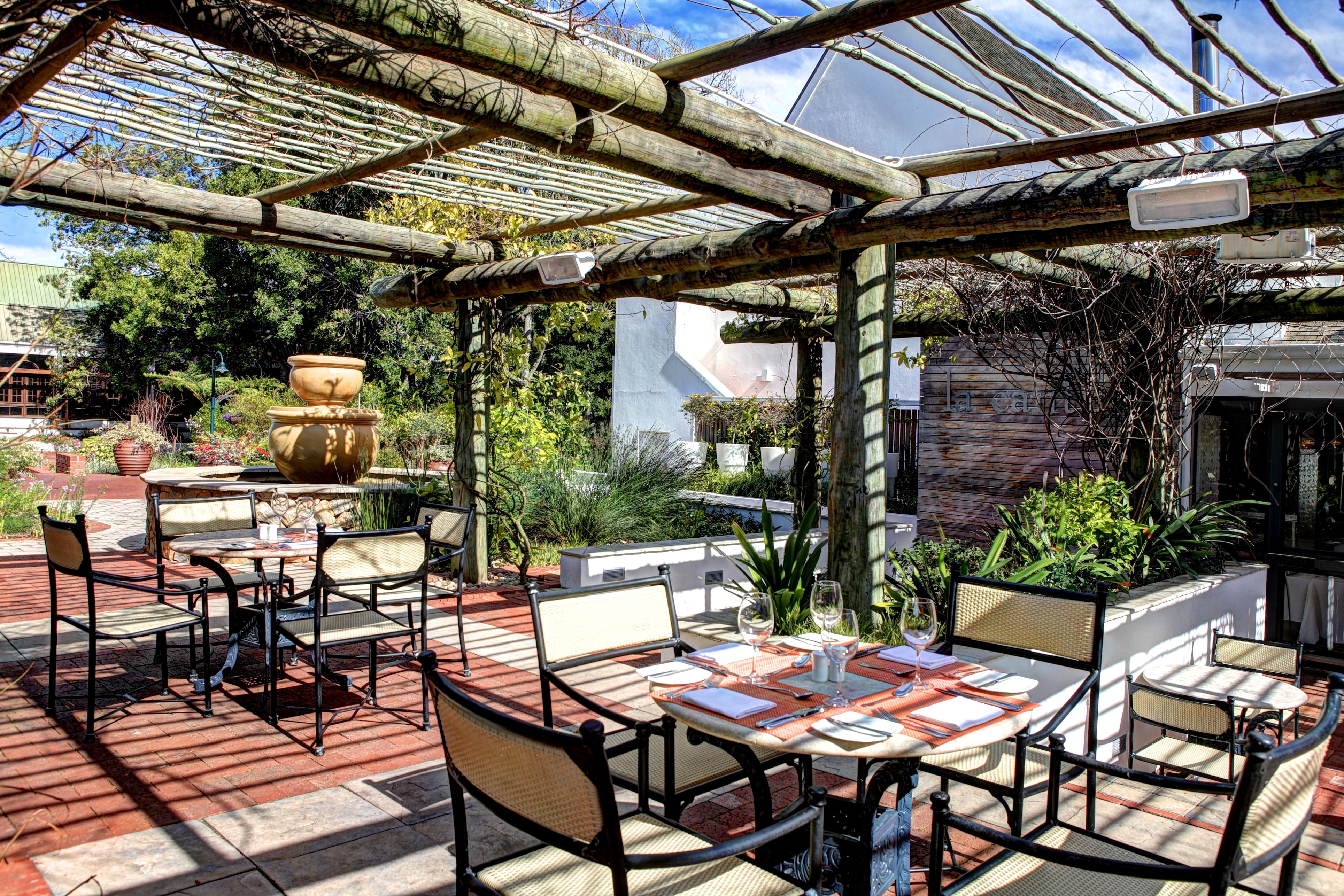 Fancourt Hotel George Bagian luar foto