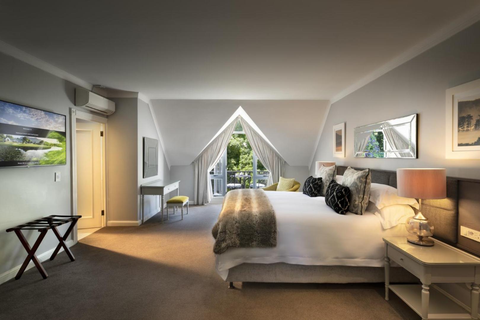 Fancourt Hotel George Bagian luar foto