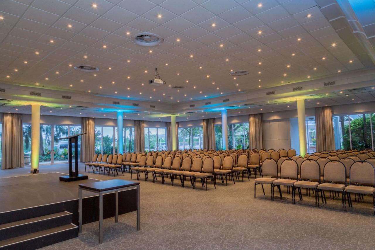 Fancourt Hotel George Bagian luar foto